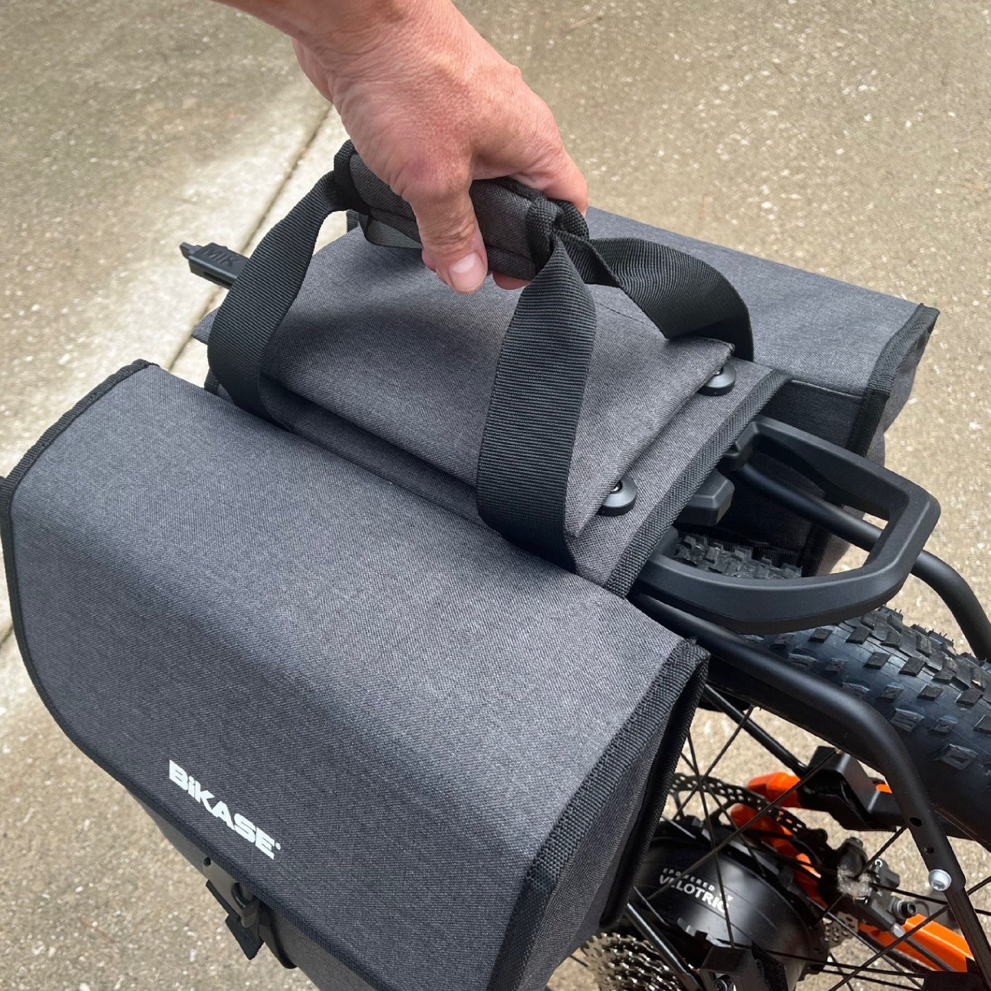 MIK Twins Pannier